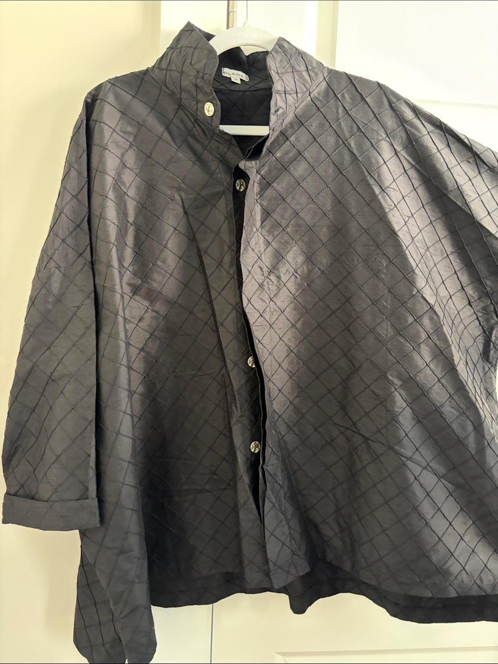 Silk Planet Black Button-Front Jacket/top, size 2.